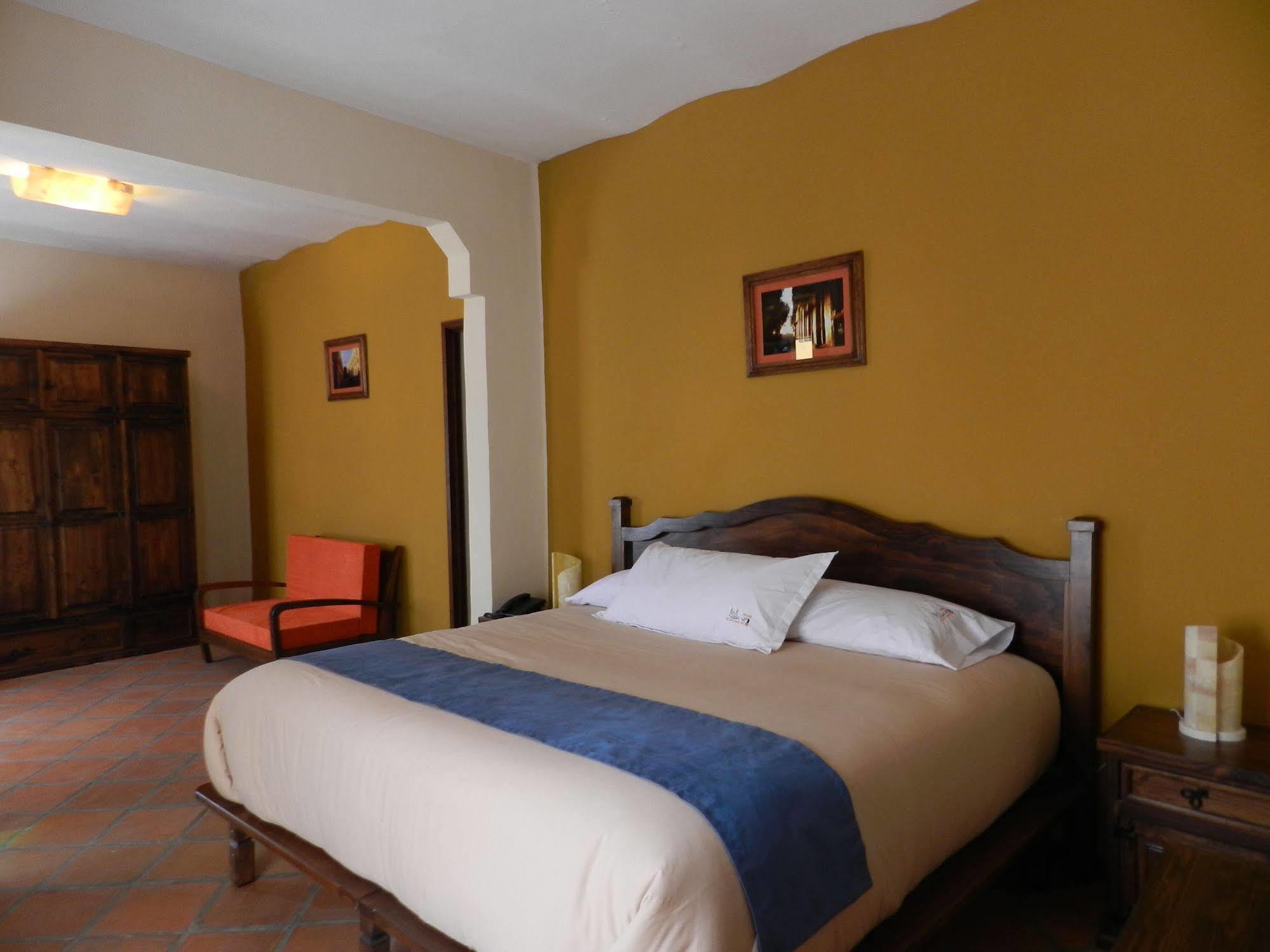 Hotel Collection O Al Otro Lado Del Rio, Puebla Zewnętrze zdjęcie A bedroom at the hotel