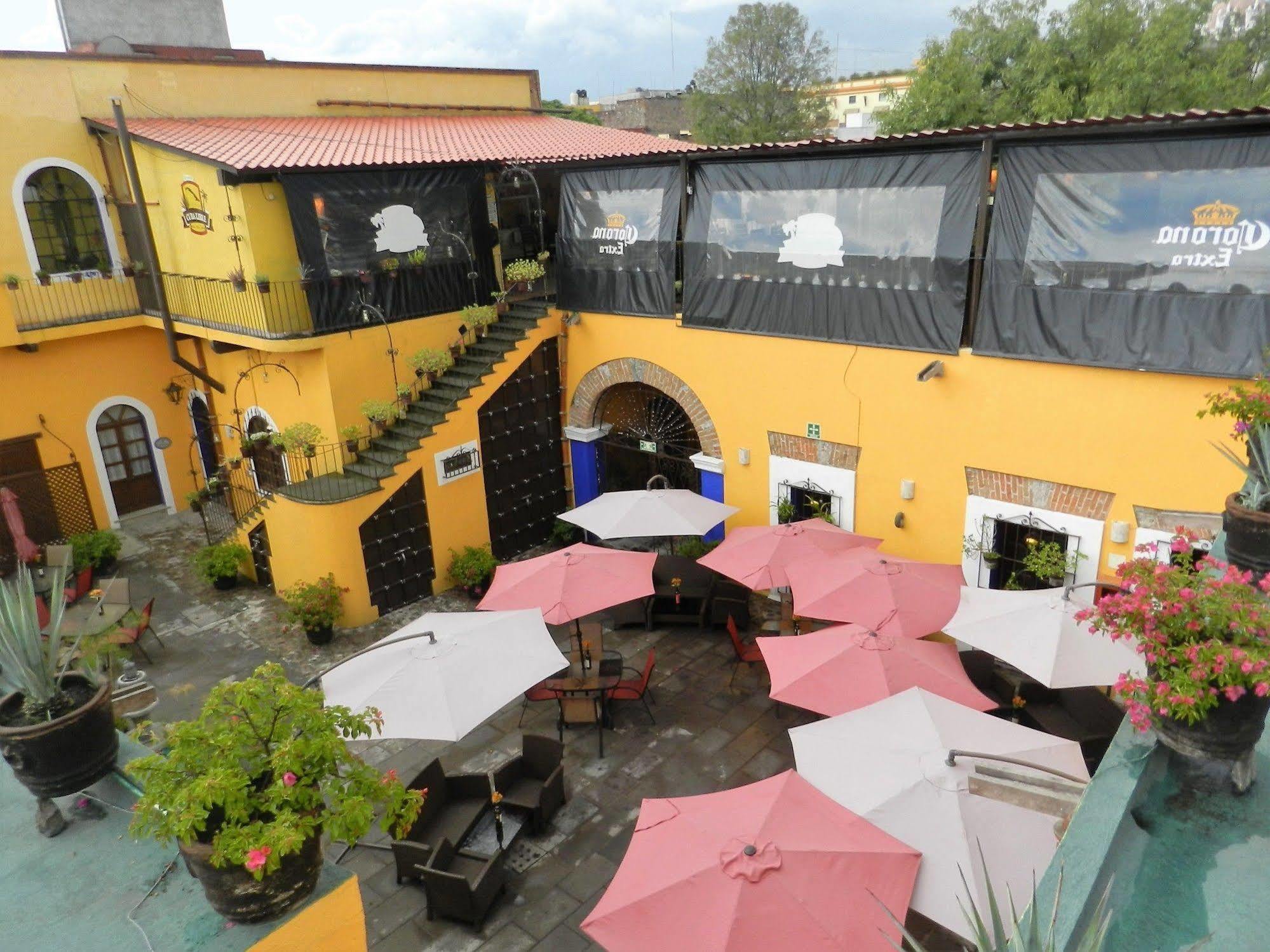 Hotel Collection O Al Otro Lado Del Rio, Puebla Zewnętrze zdjęcie Restaurant in San Cristóbal de Las Casas